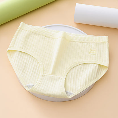 🩲🏆 (7 szt) – Wysokie, bawełniane majtki damskie o wygodnym i oddychającym kroju